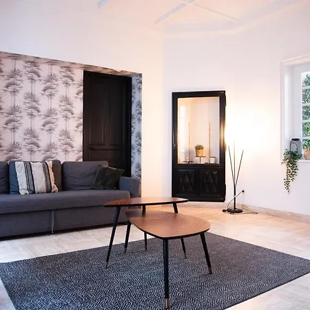 101 Cour De La Bastide Apartment